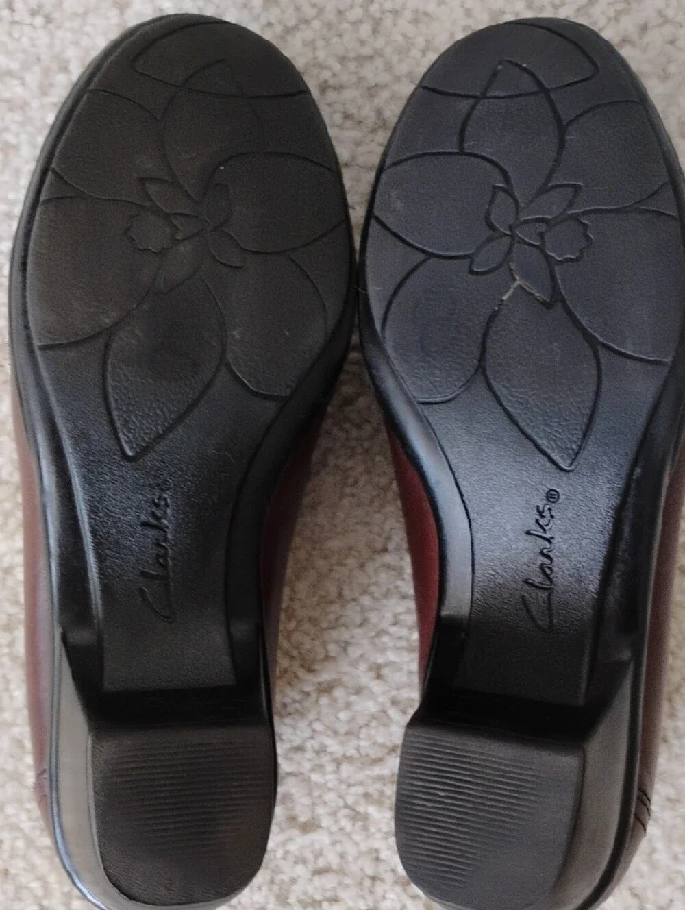 Clarks Partridge Brown Leather Slip On Comfort Loafers Block Heel Pleated LN 8
